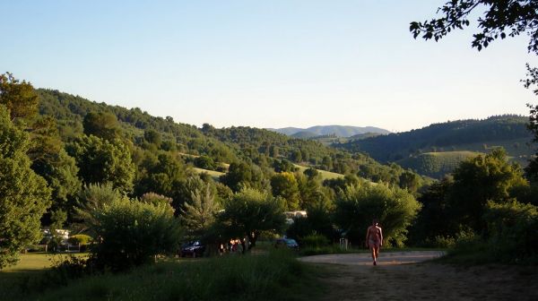Unleash your spirit at the best naturist campsites in france